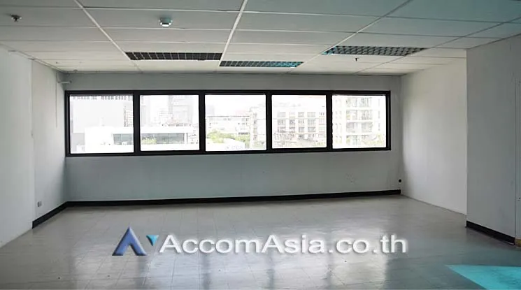unitSplit-type Air |  Office space For Rent in Silom, Bangkok  near BTS Saint Louis - BTS Surasak (AA10477)